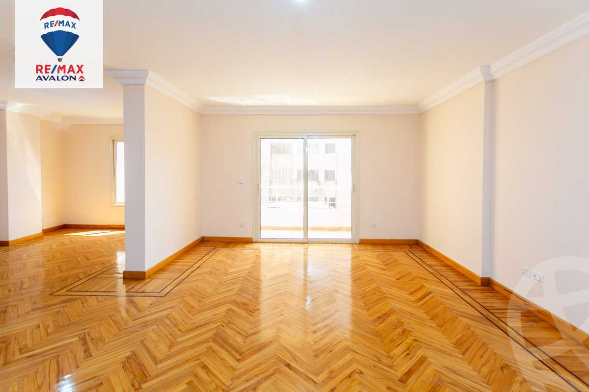 https://aqarmap.com.eg/en/listing/5805559-for-sale-alexandria-kafr-abdo-shr-lsyd-skyn-bnt-lhsyn