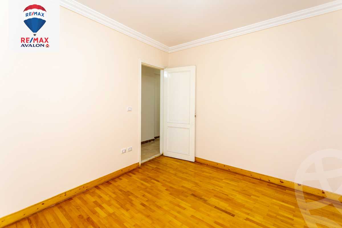 https://aqarmap.com.eg/en/listing/5805559-for-sale-alexandria-kafr-abdo-shr-lsyd-skyn-bnt-lhsyn