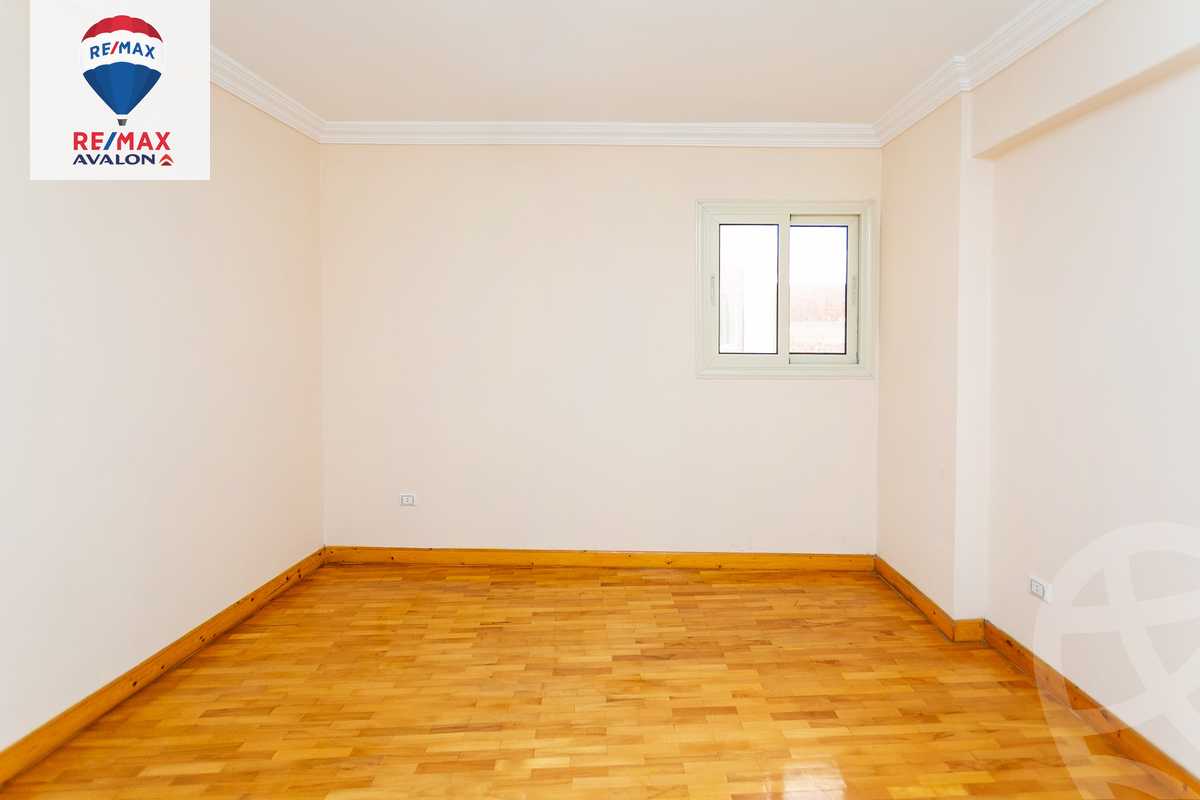 https://aqarmap.com.eg/en/listing/5805559-for-sale-alexandria-kafr-abdo-shr-lsyd-skyn-bnt-lhsyn