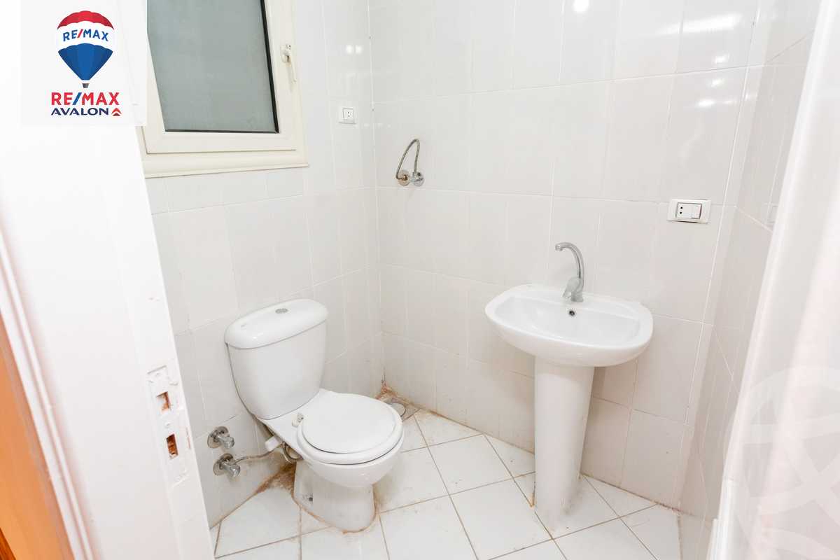 https://aqarmap.com.eg/en/listing/5805559-for-sale-alexandria-kafr-abdo-shr-lsyd-skyn-bnt-lhsyn