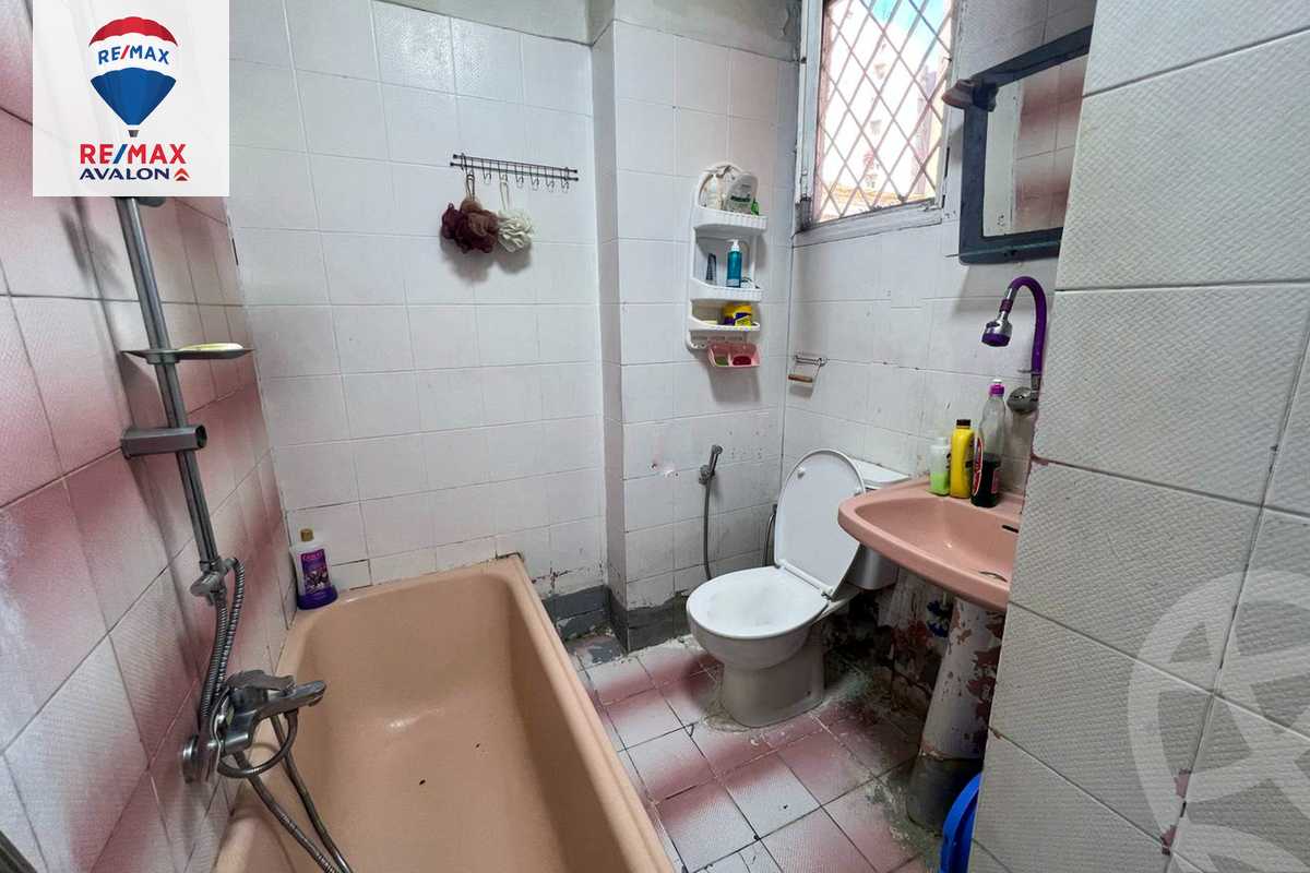 https://aqarmap.com.eg/en/listing/5807538-for-sale-alexandria-moharram-bey-el-rasafa-st
