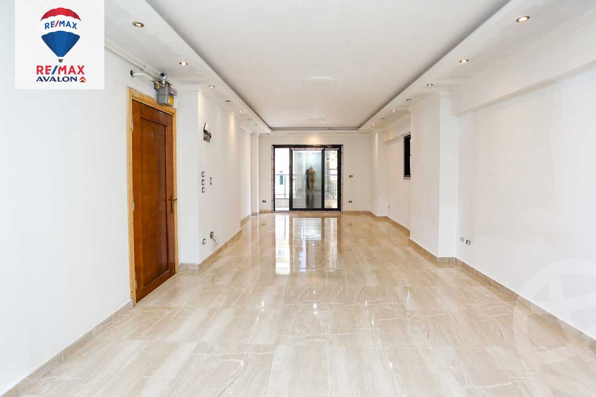 https://aqarmap.com.eg/en/listing/5814553-for-rent-alexandria-cleopatra-shr-bw-qyr-tryq-lhry