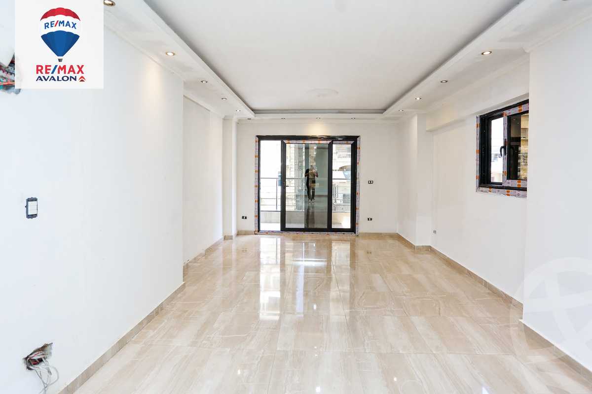 https://aqarmap.com.eg/en/listing/5814553-for-rent-alexandria-cleopatra-shr-bw-qyr-tryq-lhry