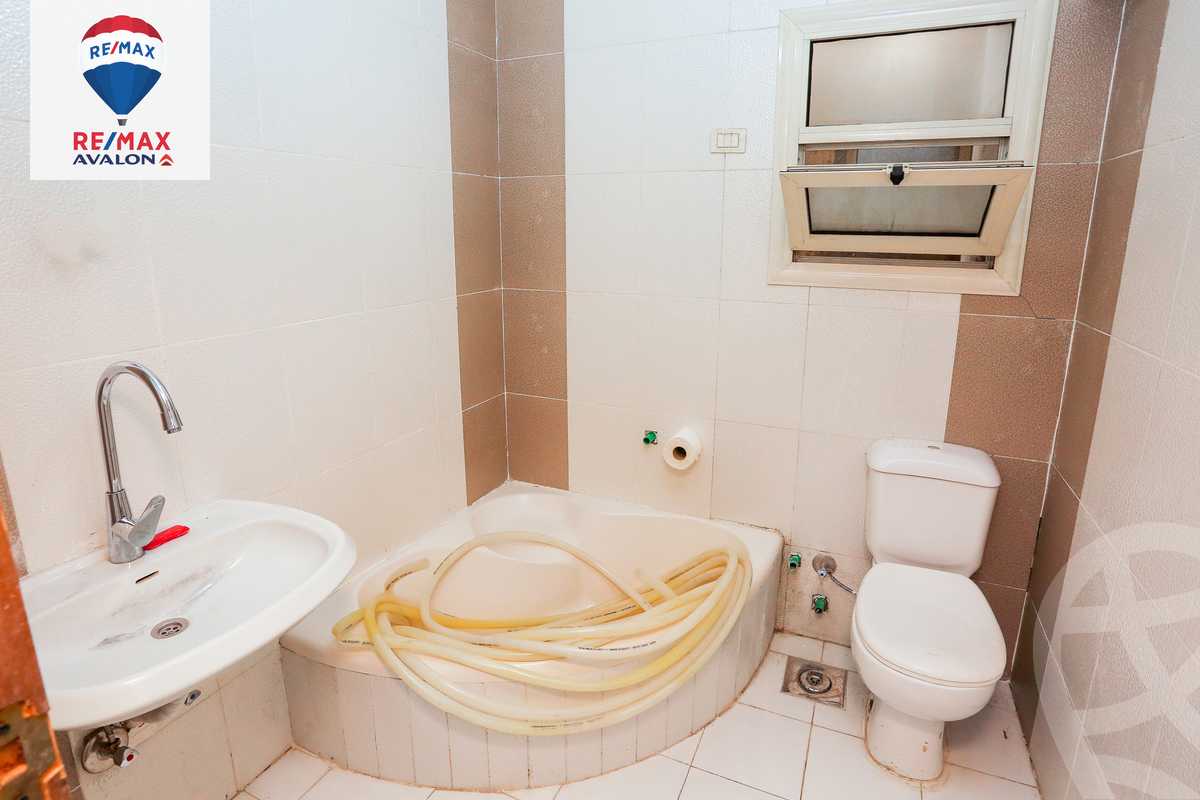https://aqarmap.com.eg/en/listing/5814553-for-rent-alexandria-cleopatra-shr-bw-qyr-tryq-lhry