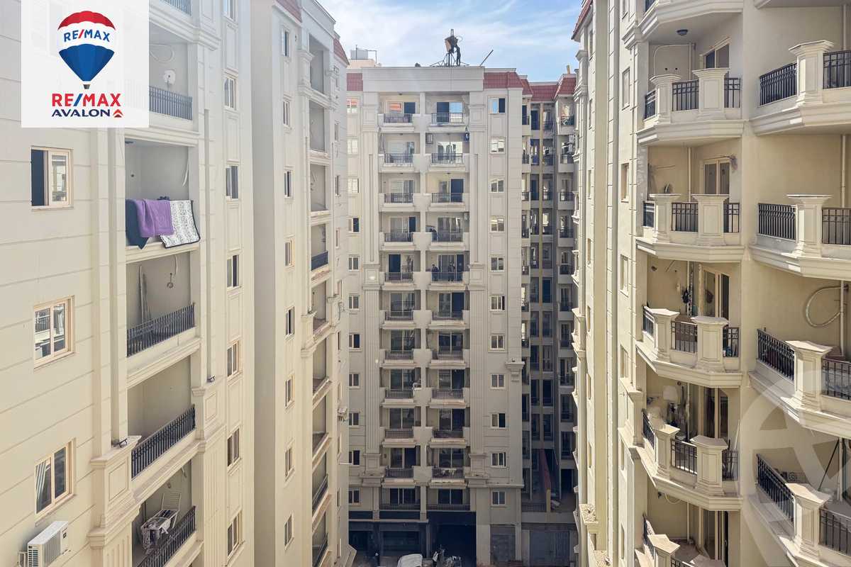 https://aqarmap.com.eg/en/listing/5817676-for-sale-alexandria-smouha-compounds-in-smouha-valore-smouha