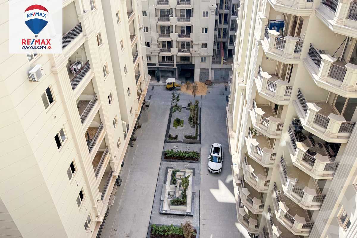 https://aqarmap.com.eg/en/listing/5817676-for-sale-alexandria-smouha-compounds-in-smouha-valore-smouha