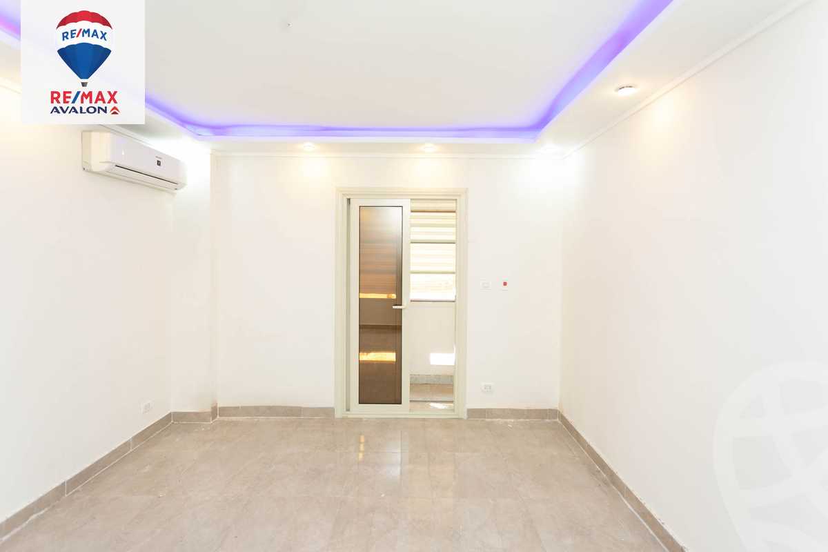 https://aqarmap.com.eg/ar/listing/5825762-for-sale-alexandria-lauran-mohammed-al-eqbal-st
