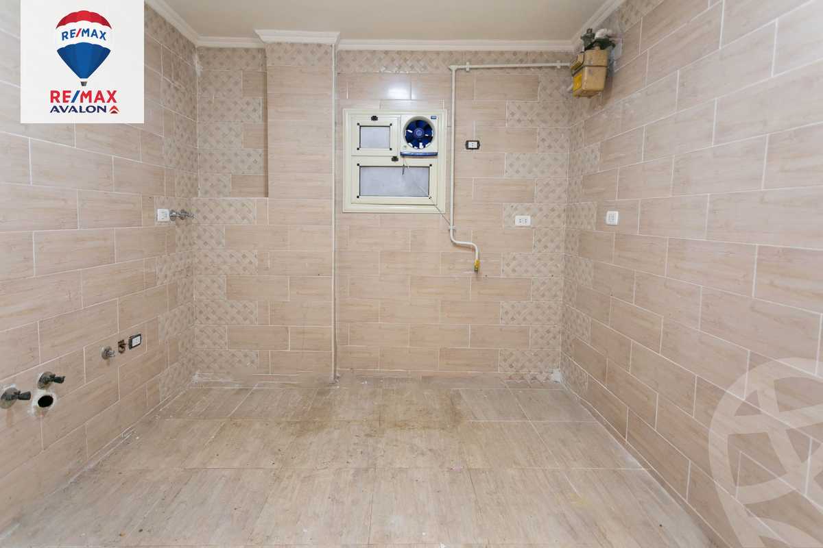 https://aqarmap.com.eg/ar/listing/5825762-for-sale-alexandria-lauran-mohammed-al-eqbal-st