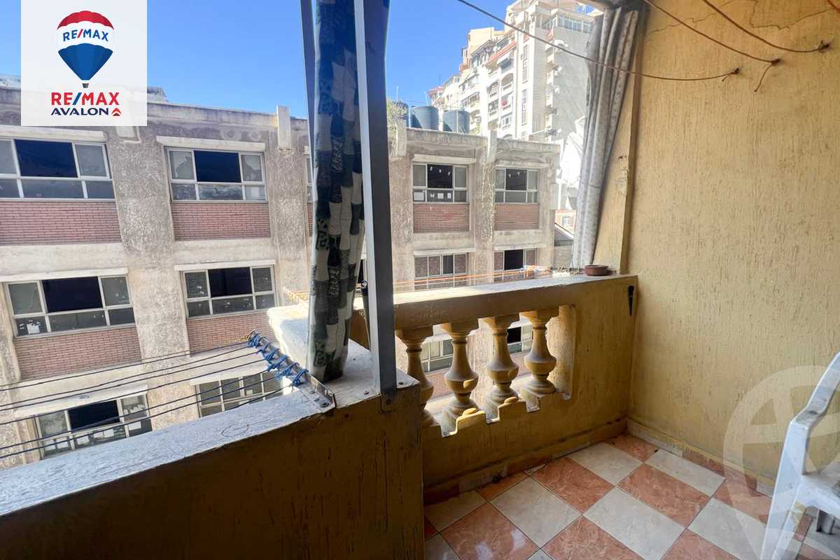 https://aqarmap.com.eg/ar/listing/5838590-for-sale-alexandria-moharram-bey-el-rasafa-st