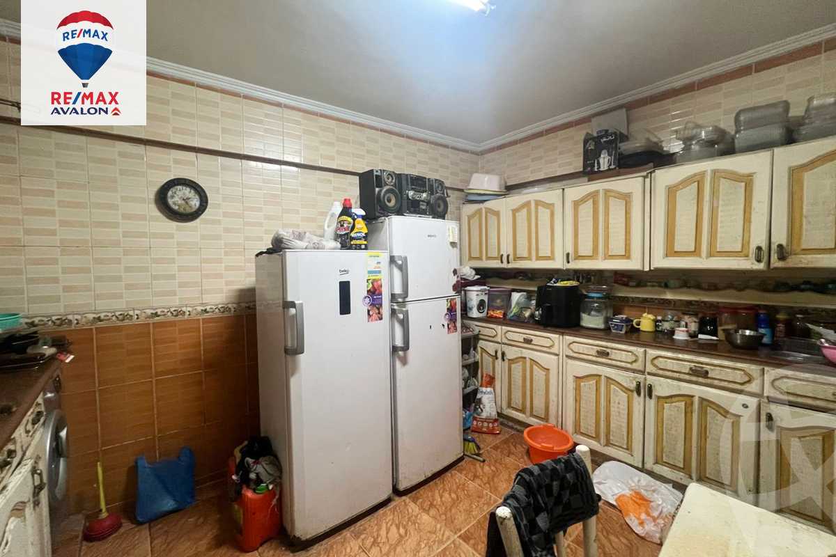 https://aqarmap.com.eg/ar/listing/5838590-for-sale-alexandria-moharram-bey-el-rasafa-st