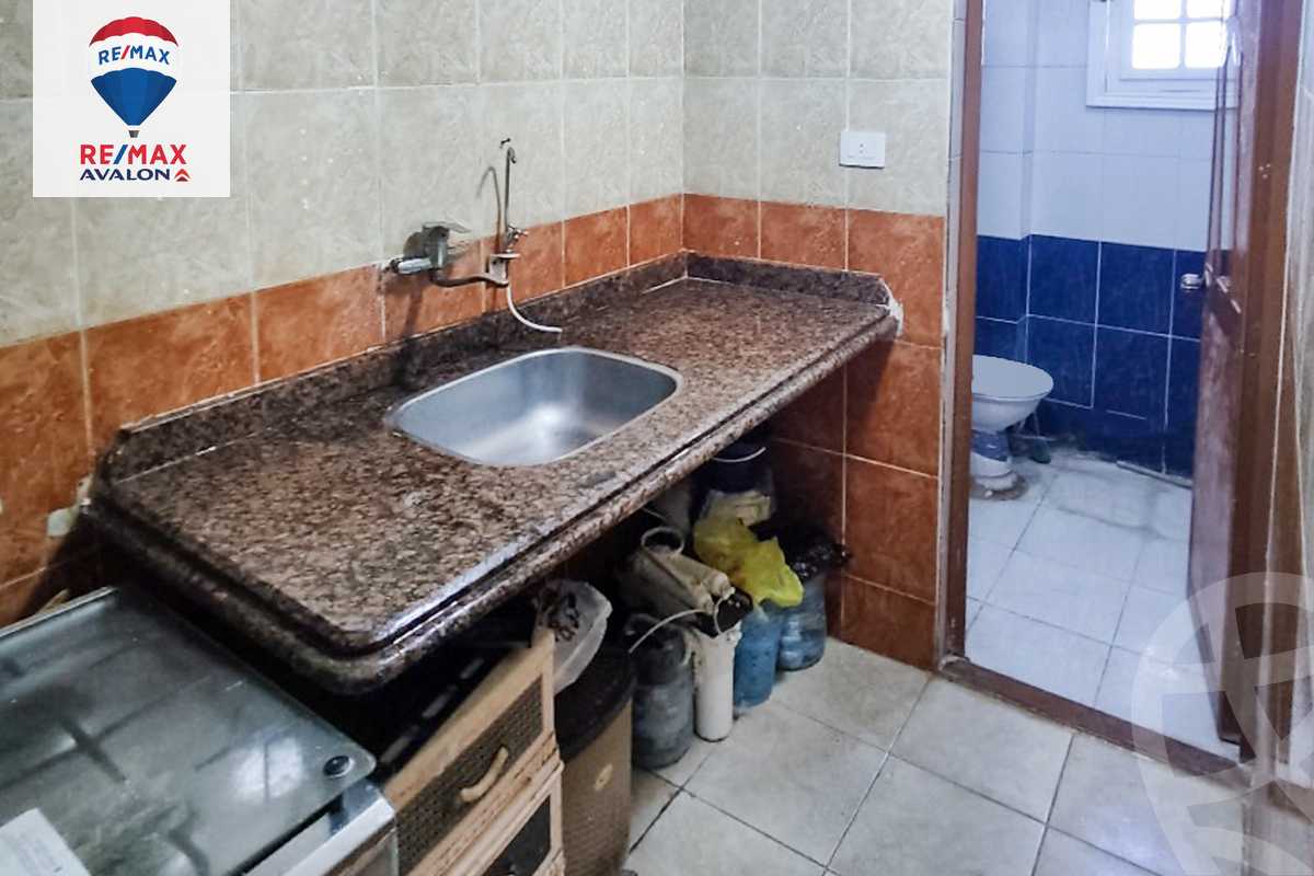 https://aqarmap.com.eg/en/listing/5853745-for-sale-alexandria-glim-al-azaa-st