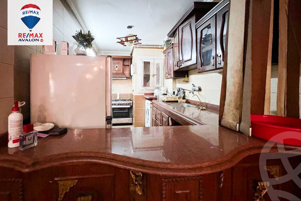 https://aqarmap.com.eg/en/listing/5853840-for-sale-alexandria-ganaklis-shr-mrtdy-bsh