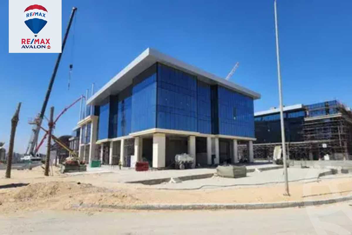 https://aqarmap.com.eg/en/listing/5857392-for-sale-cairo-new-cairo-compounds-golden-gate-redcon