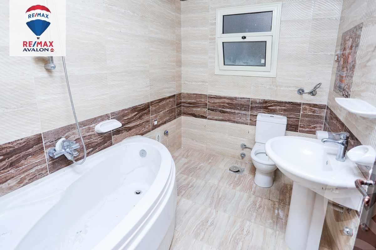 https://aqarmap.com.eg/en/listing/5857491-for-rent-alexandria-glim-mostafa-maher-st