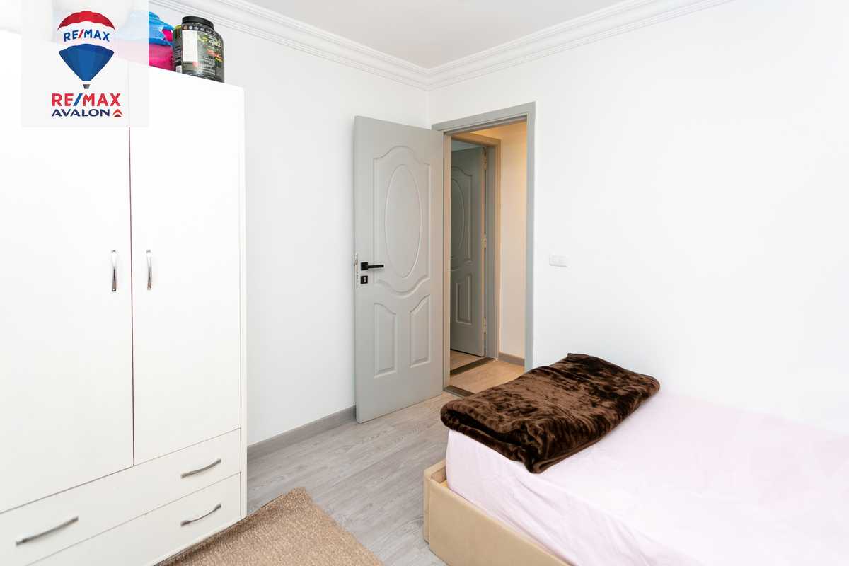 https://aqarmap.com.eg/en/listing/5857679-for-sale-alexandria-kafr-abdo-khaleel-basha-st