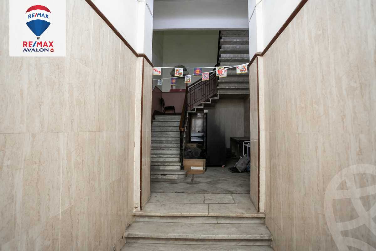 https://aqarmap.com.eg/en/listing/5857809-for-sale-alexandria-l-zryt-champollion-st