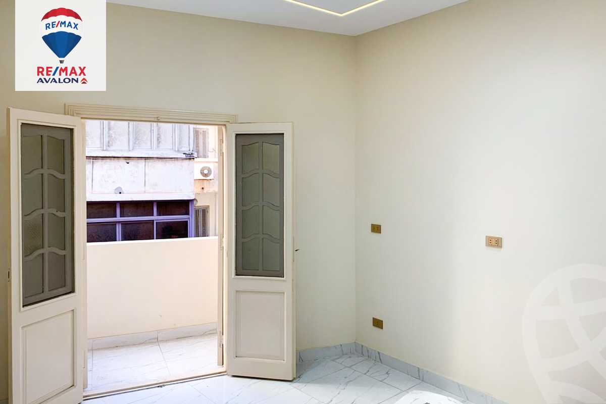 https://aqarmap.com.eg/en/listing/5863722-for-rent-alexandria-l-zryt-champollion-st
