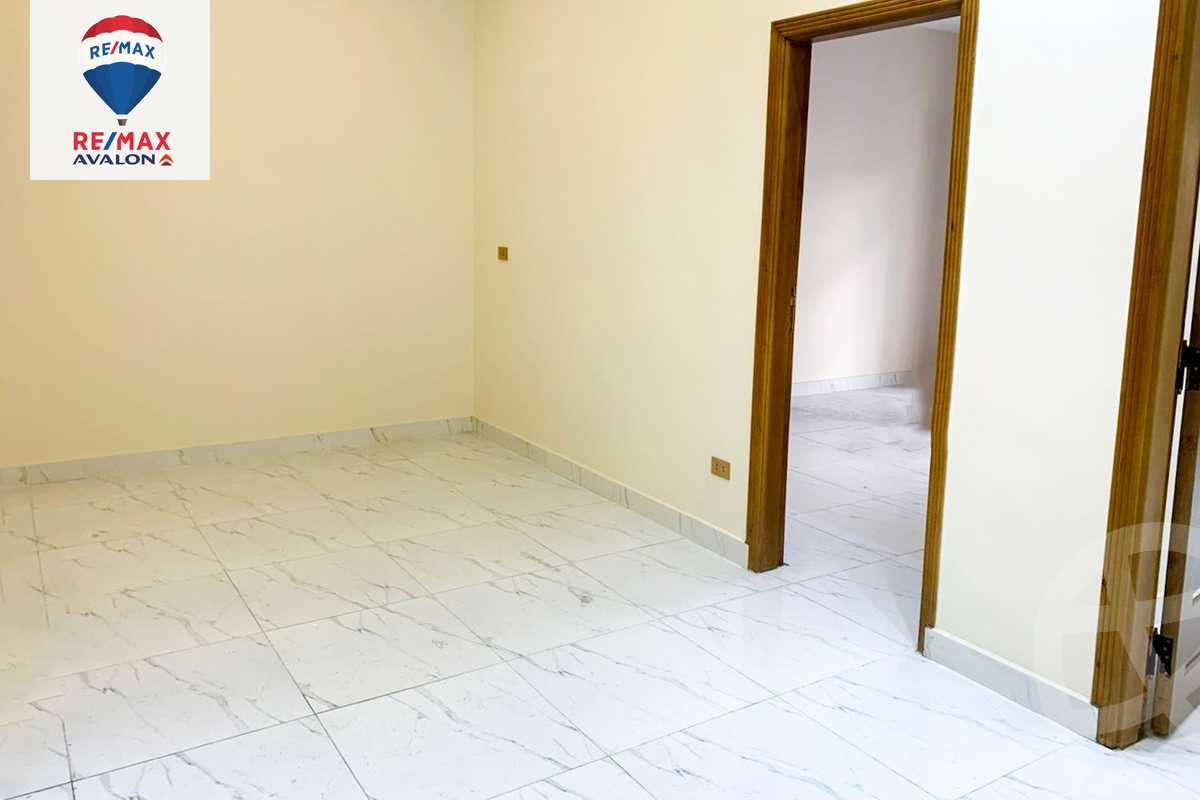 https://aqarmap.com.eg/en/listing/5863722-for-rent-alexandria-l-zryt-champollion-st