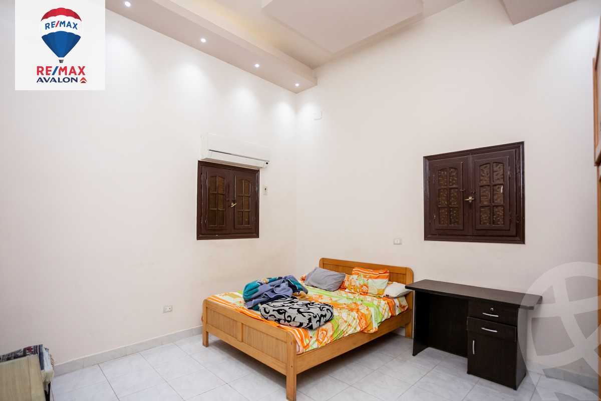 https://aqarmap.com.eg/en/listing/5863762-for-rent-alexandria-l-zryt-champollion-st