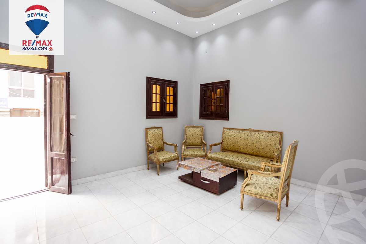 https://aqarmap.com.eg/en/listing/5863762-for-rent-alexandria-l-zryt-champollion-st