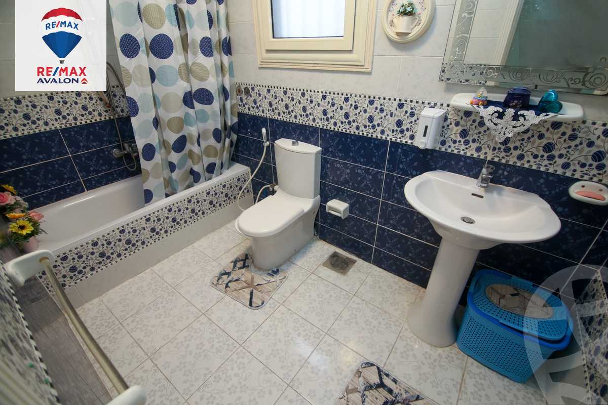 https://aqarmap.com.eg/en/listing/5867621-for-sale-alexandria-bolekly-dr-borgi-st