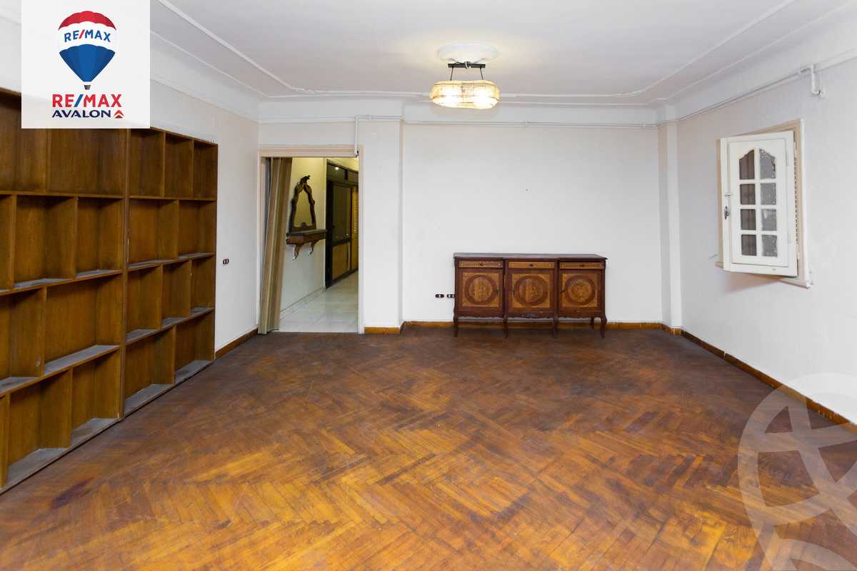 https://aqarmap.com.eg/en/listing/5879396-for-sale-alexandria-sporting-shr-bwr-s-yd