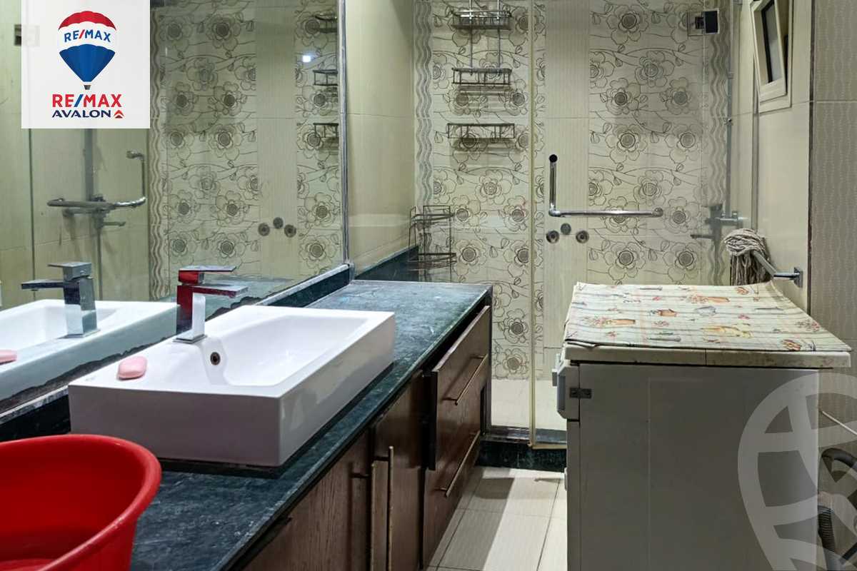 https://aqarmap.com.eg/en/listing/5879568-for-sale-alexandria-bolekly-abd-el-rahman-shokry-st