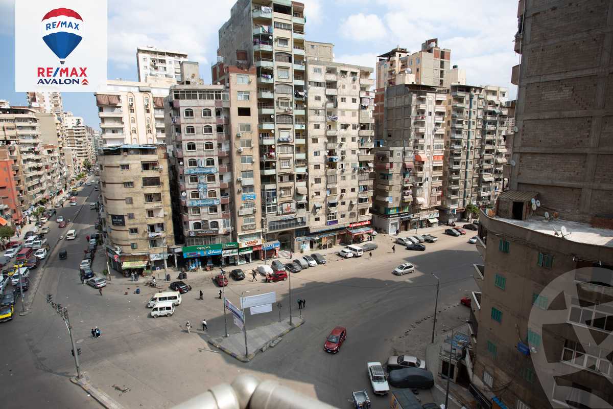 https://aqarmap.com.eg/ar/listing/5885588-for-sale-alexandria-sydy-bshr-sydy-bshr-bhry-gamal-abd-el-nasir-st