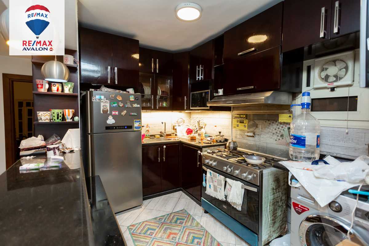 https://aqarmap.com.eg/ar/listing/5885588-for-sale-alexandria-sydy-bshr-sydy-bshr-bhry-gamal-abd-el-nasir-st