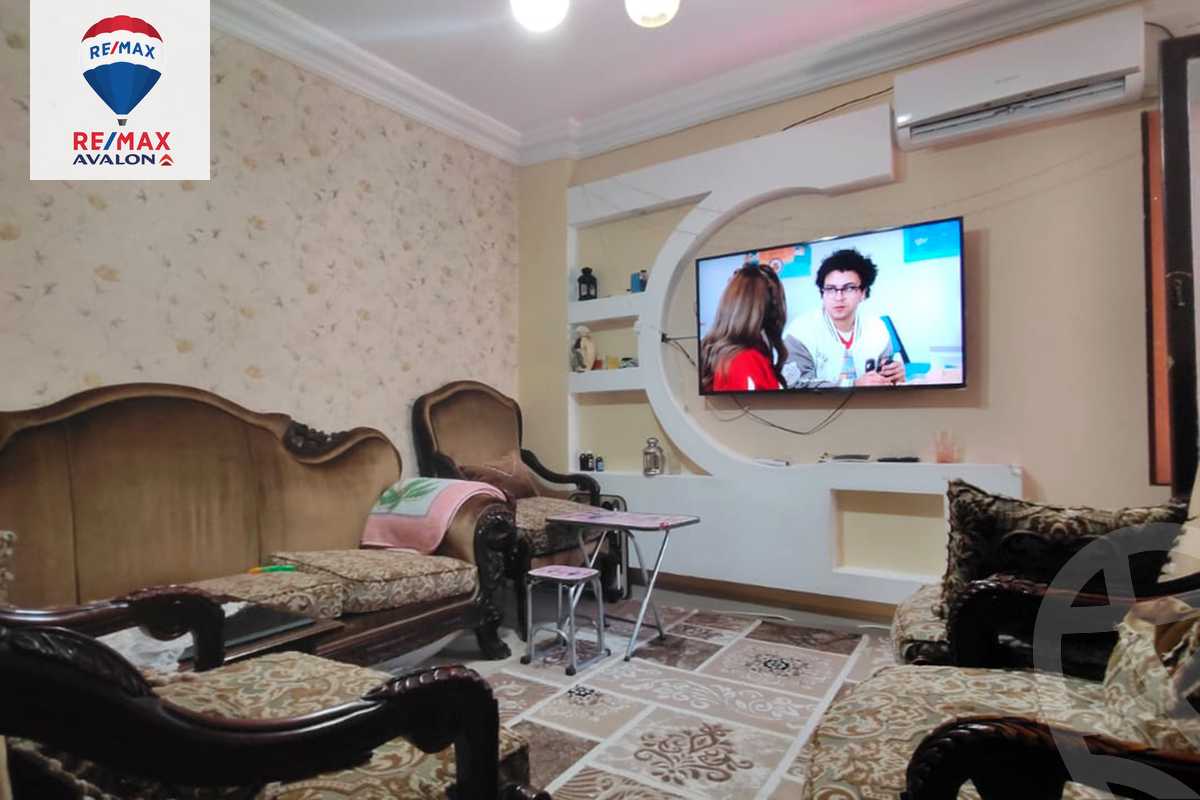 https://aqarmap.com.eg/en/listing/5908752-for-sale-alexandria-lauran-shaarawy-st