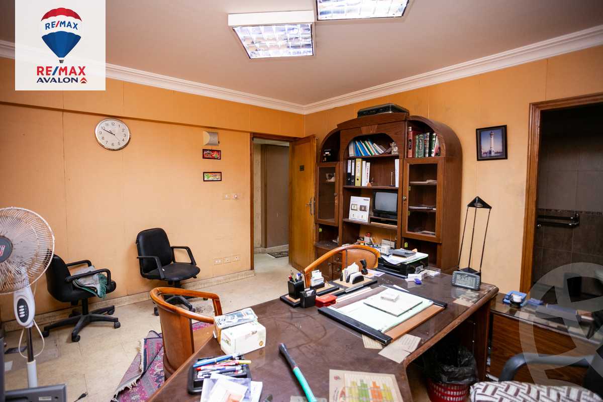 https://aqarmap.com.eg/en/listing/5925350-for-sale-alexandria-lauran-bd-lslm-rf