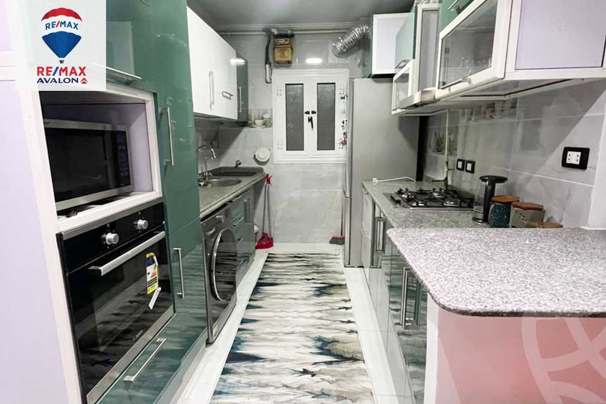 https://aqarmap.com.eg/ar/listing/5931439-for-sale-alexandria-bolekly-mostafa-kamel-stt