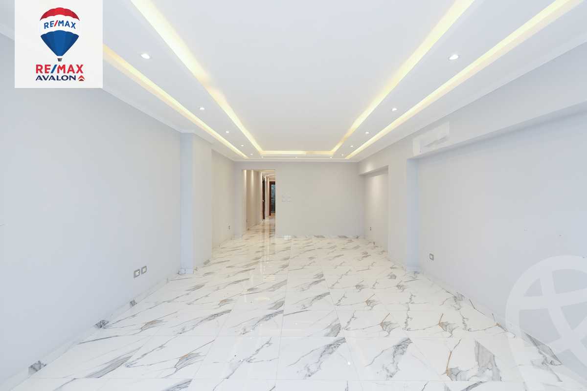 https://aqarmap.com.eg/ar/listing/5931686-for-sale-alexandria-smouha-mohammed-fawzi-moaz-st