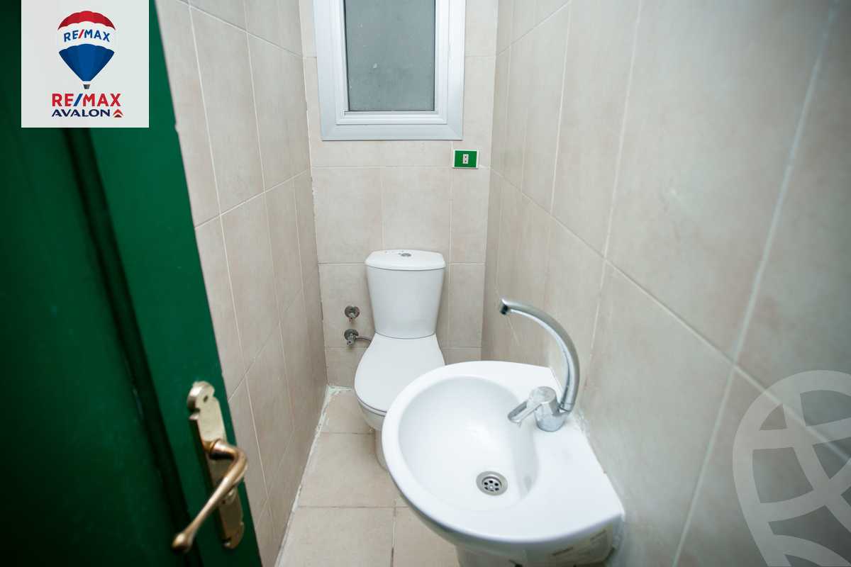 https://aqarmap.com.eg/en/listing/5937883-for-sale-alexandria-el-montazah-compounds-in-el-montazah-royal-plaza-compound-al-halawany