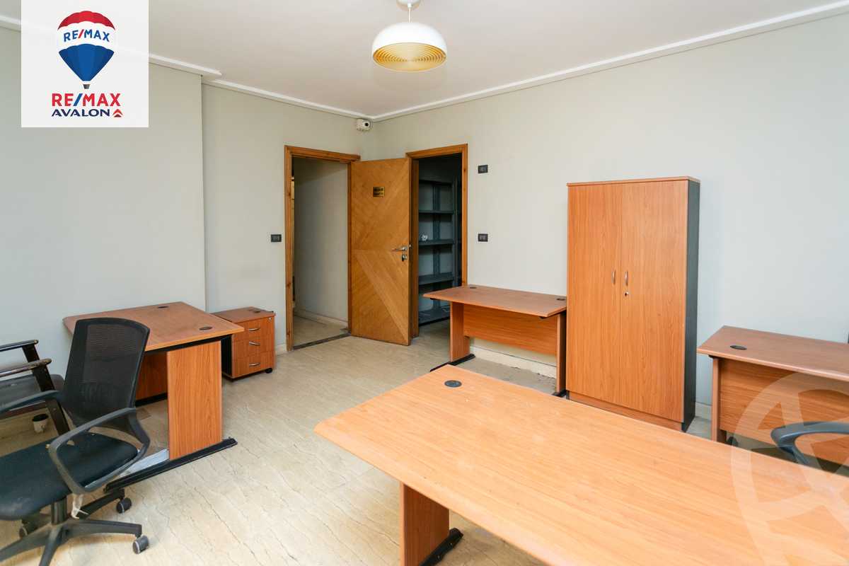 https://aqarmap.com.eg/en/listing/5939927-for-sale-alexandria-el-chatby