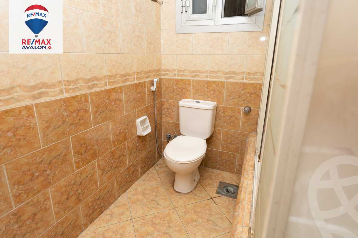 https://aqarmap.com.eg/en/listing/5940448-for-sale-alexandria-smouha-tout-ankh-amoun-st