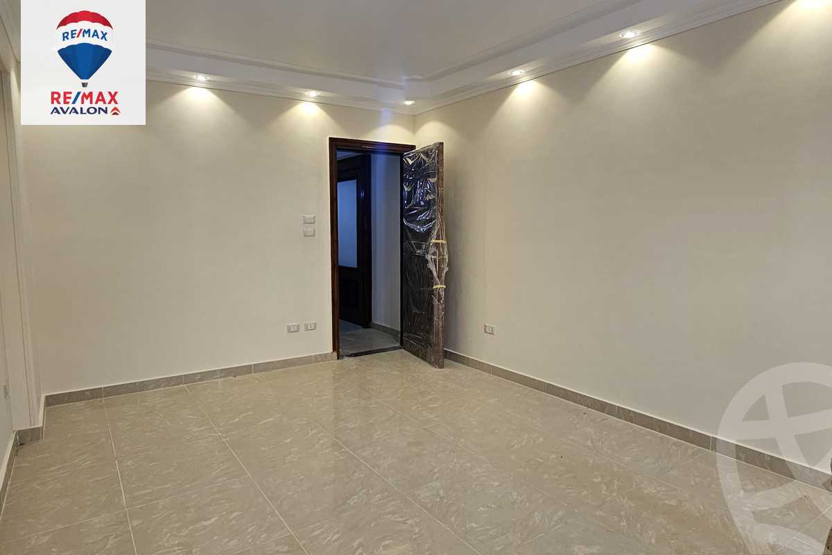 https://aqarmap.com.eg/ar/listing/5943828-for-sale-alexandria-camp-cesar-mamfeis-st