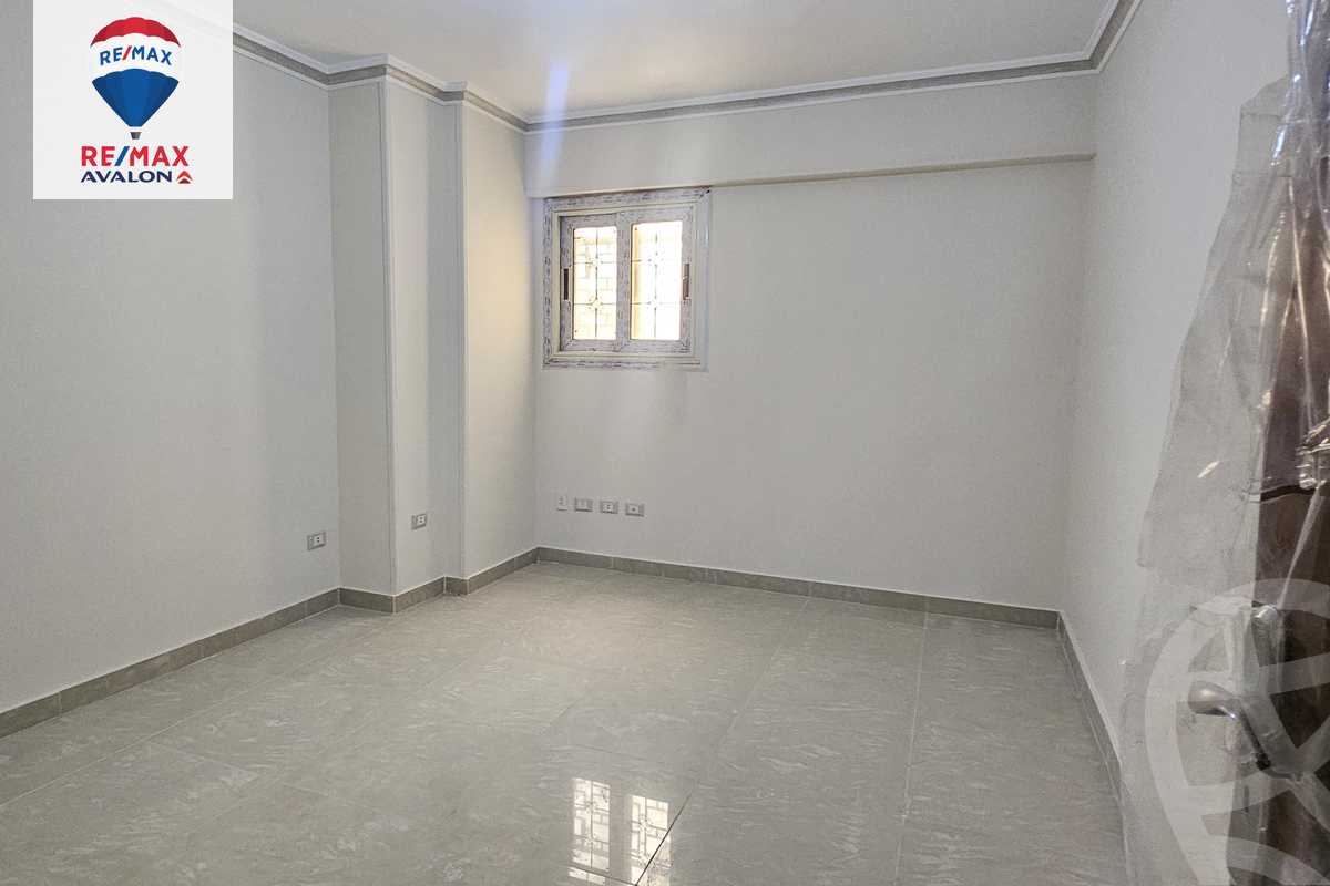https://aqarmap.com.eg/ar/listing/5943828-for-sale-alexandria-camp-cesar-mamfeis-st