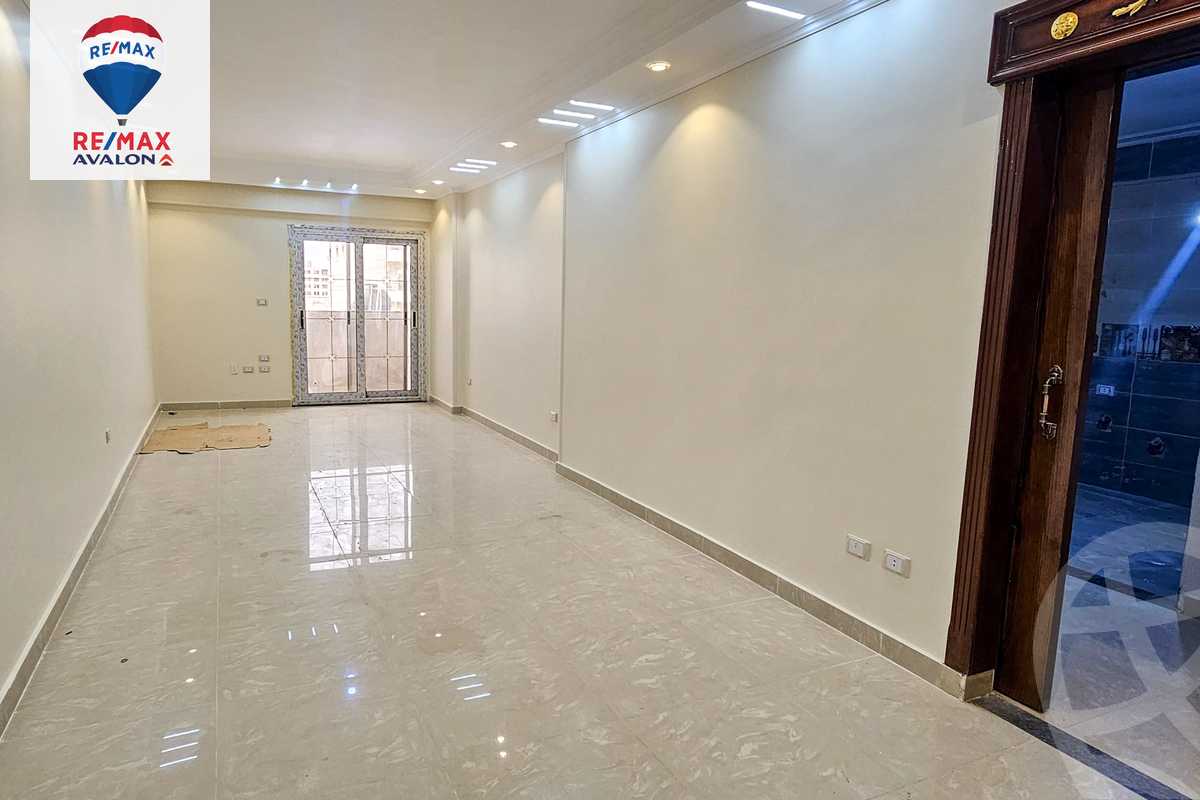 https://aqarmap.com.eg/ar/listing/5943828-for-sale-alexandria-camp-cesar-mamfeis-st