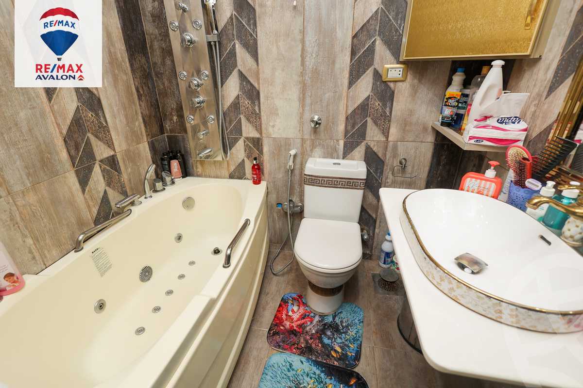 https://aqarmap.com.eg/ar/listing/5947001-for-sale-alexandria-lm-mwr-lm-mwr-lshty-kornesh-el-maamoura-st