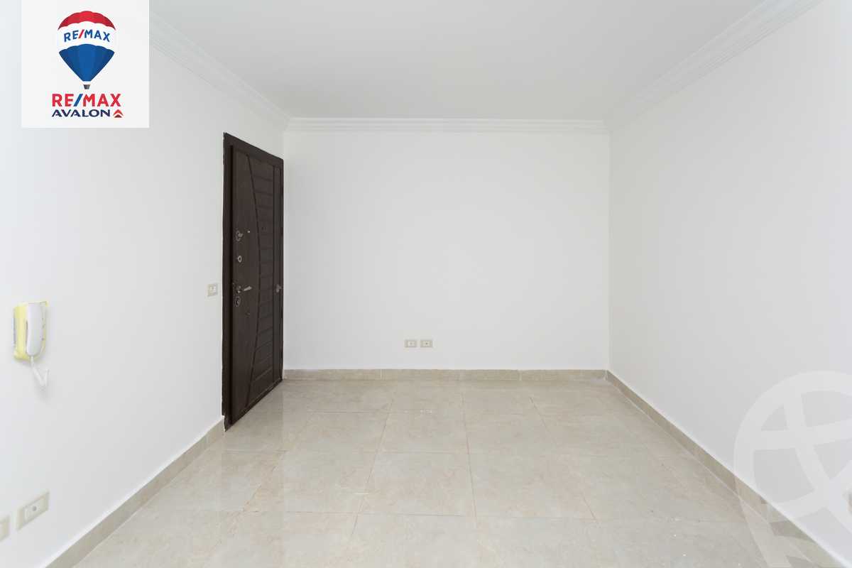 https://aqarmap.com.eg/en/listing/5948528-for-rent-alexandria-l-zryt-champollion-st