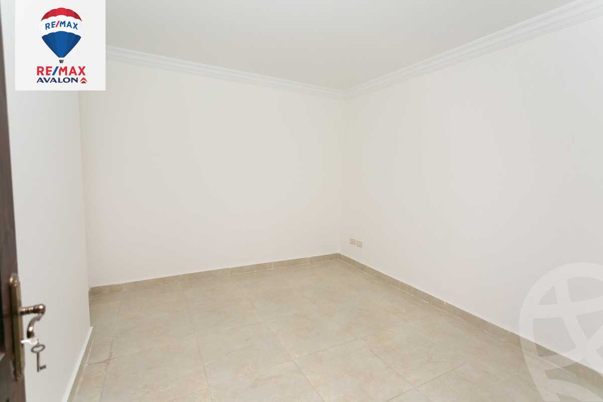 https://aqarmap.com.eg/en/listing/5948528-for-rent-alexandria-l-zryt-champollion-st