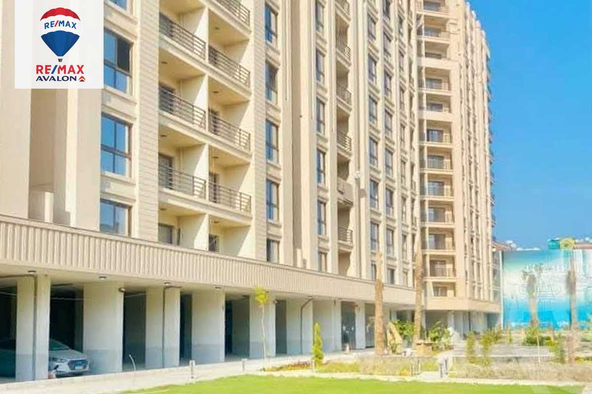 https://aqarmap.com.eg/ar/listing/5953688-for-sale-alexandria-smouha-compounds-in-smouha-valore-antoniadis-compound-el-ghonimy