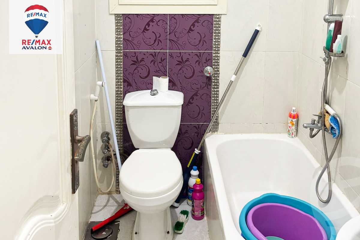 https://aqarmap.com.eg/en/listing/5957678-for-sale-alexandria-ibrahimia-tanees-st