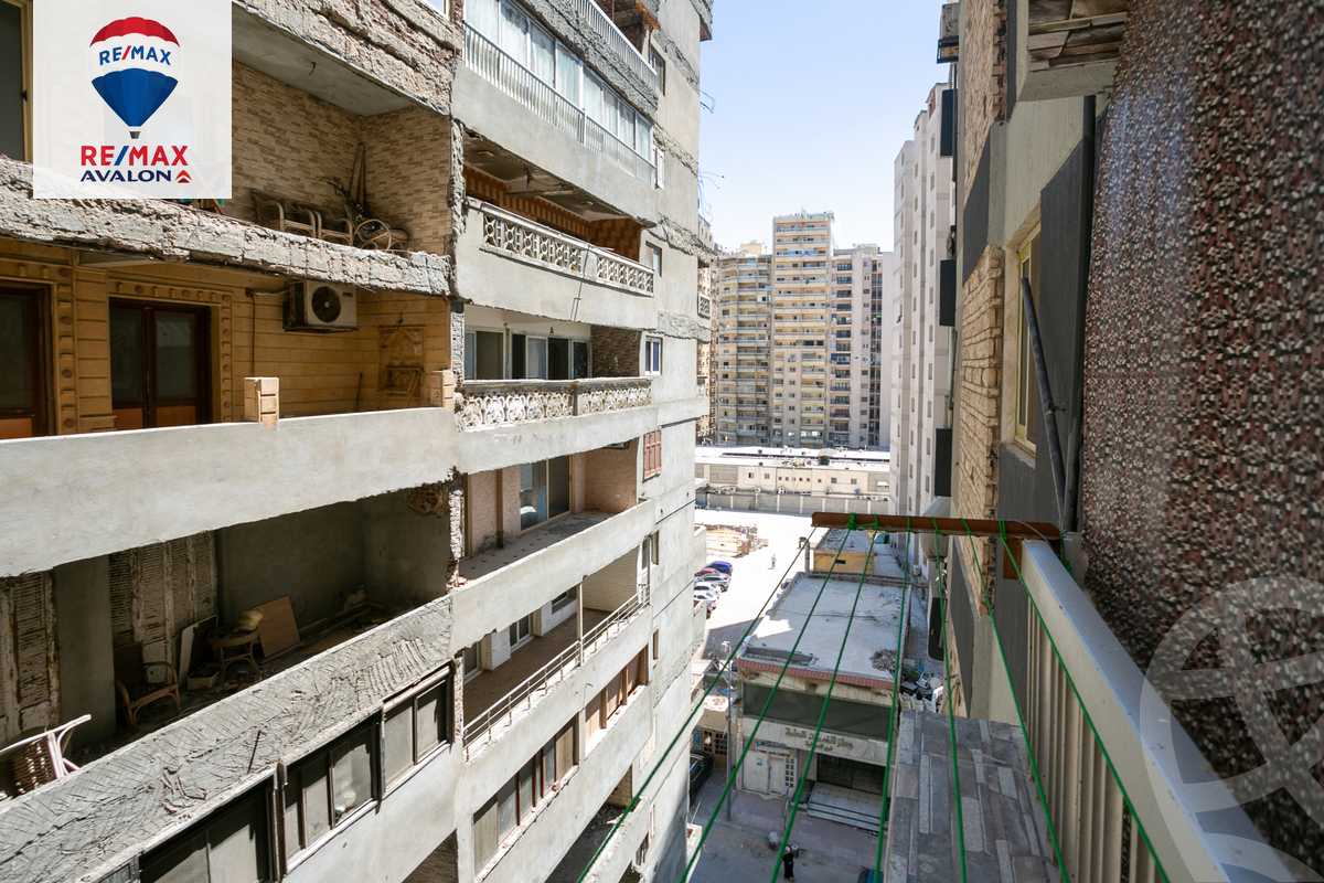 https://aqarmap.com.eg/ar/listing/5960030-for-sale-alexandria-el-asafra-l-sfr-bhry-atlas-st