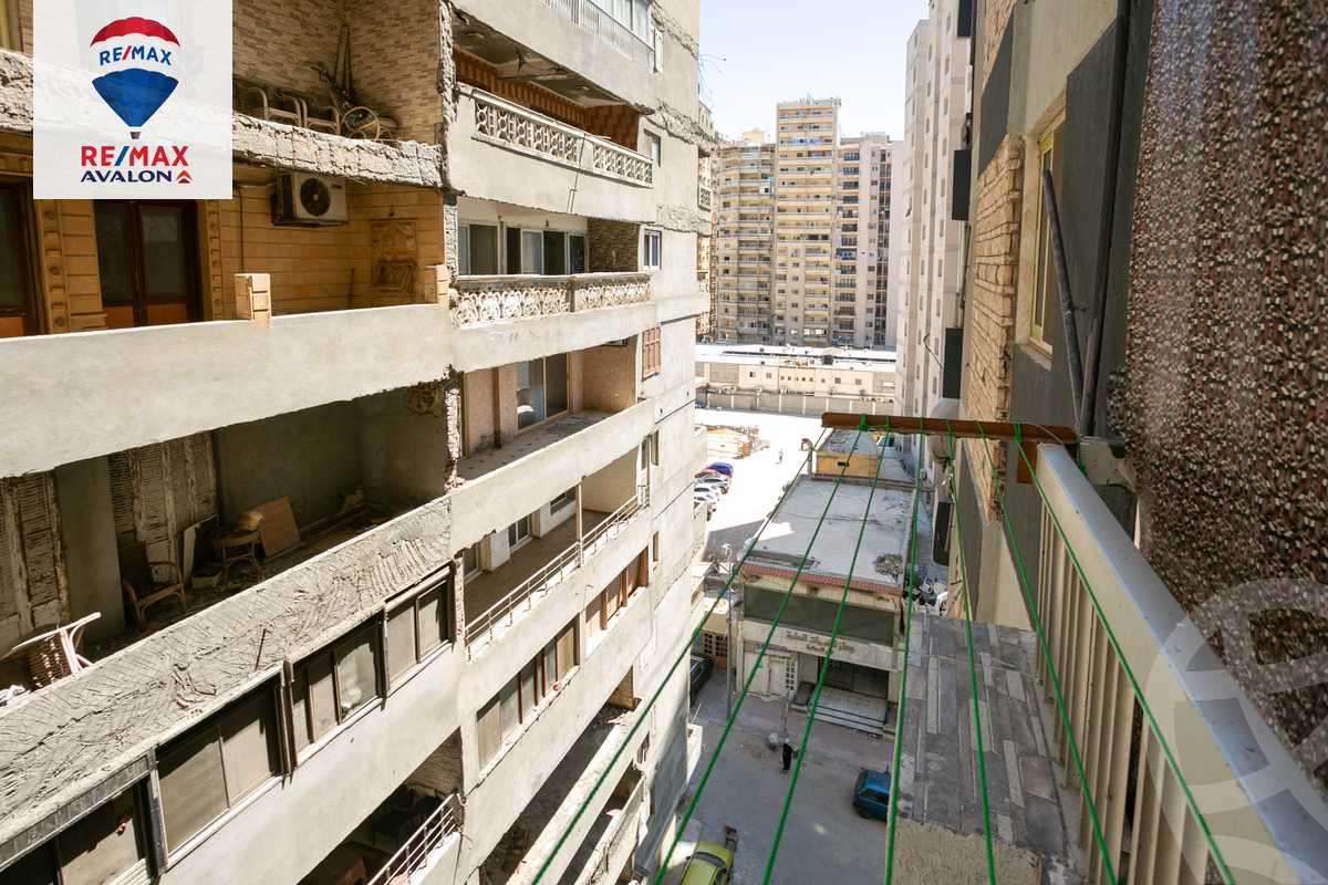 https://aqarmap.com.eg/ar/listing/5960030-for-sale-alexandria-el-asafra-l-sfr-bhry-atlas-st