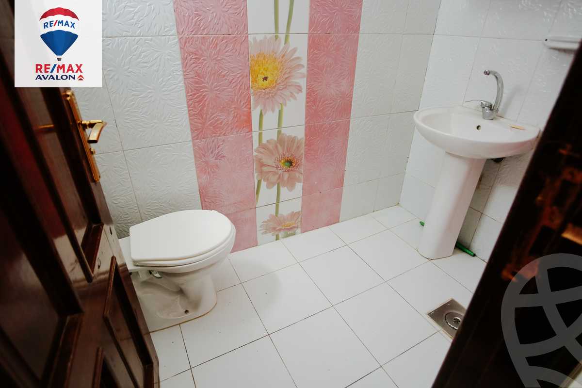 https://aqarmap.com.eg/en/listing/5962893-for-sale-alexandria-sporting-el-geish-road
