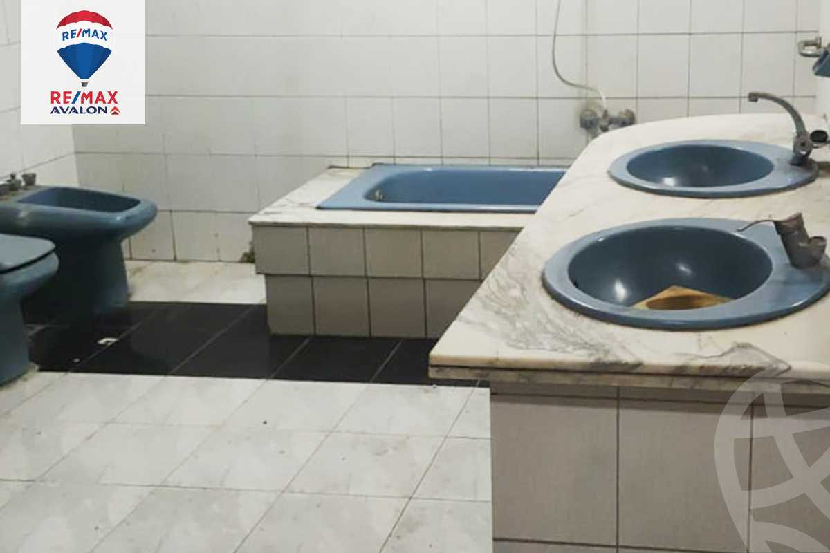 https://aqarmap.com.eg/en/listing/5963192-for-sale-alexandria-glim