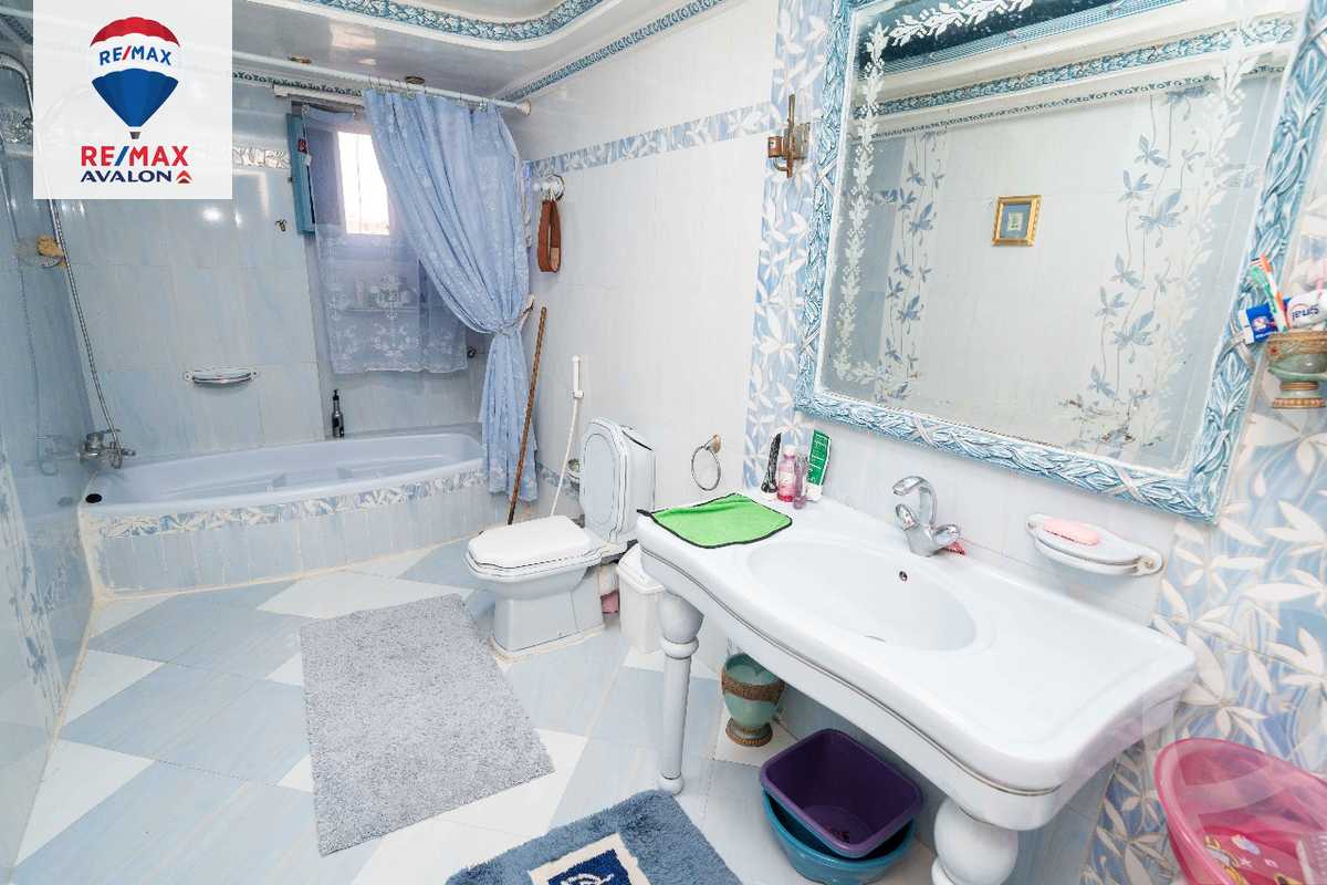 https://aqarmap.com.eg/ar/listing/5966214-for-sale-alexandria-camp-cesar-el-gaish-rd