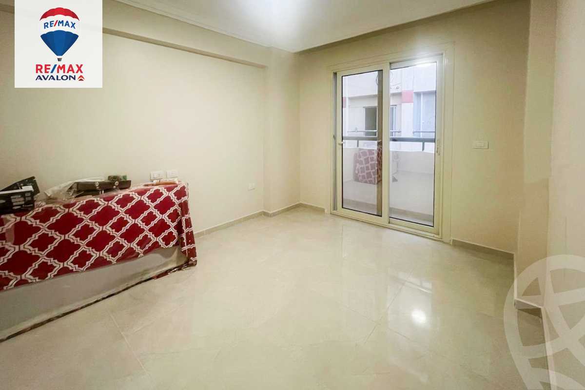 https://aqarmap.com.eg/ar/listing/5966887-for-sale-alexandria-moharram-bey-kanal-al-mahmoudeya-al-bahri-st
